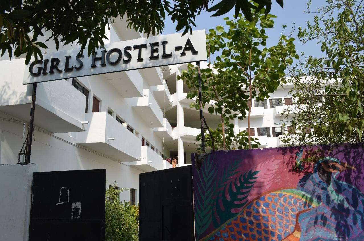 Uttaranchal Dental and Medical Research Institute Dehradun hostel photo 10